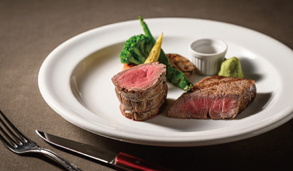 特典② 赤レンガステーキハウス